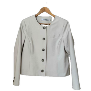 Simons Contemporaine ecru collarless blazer. Size 14
